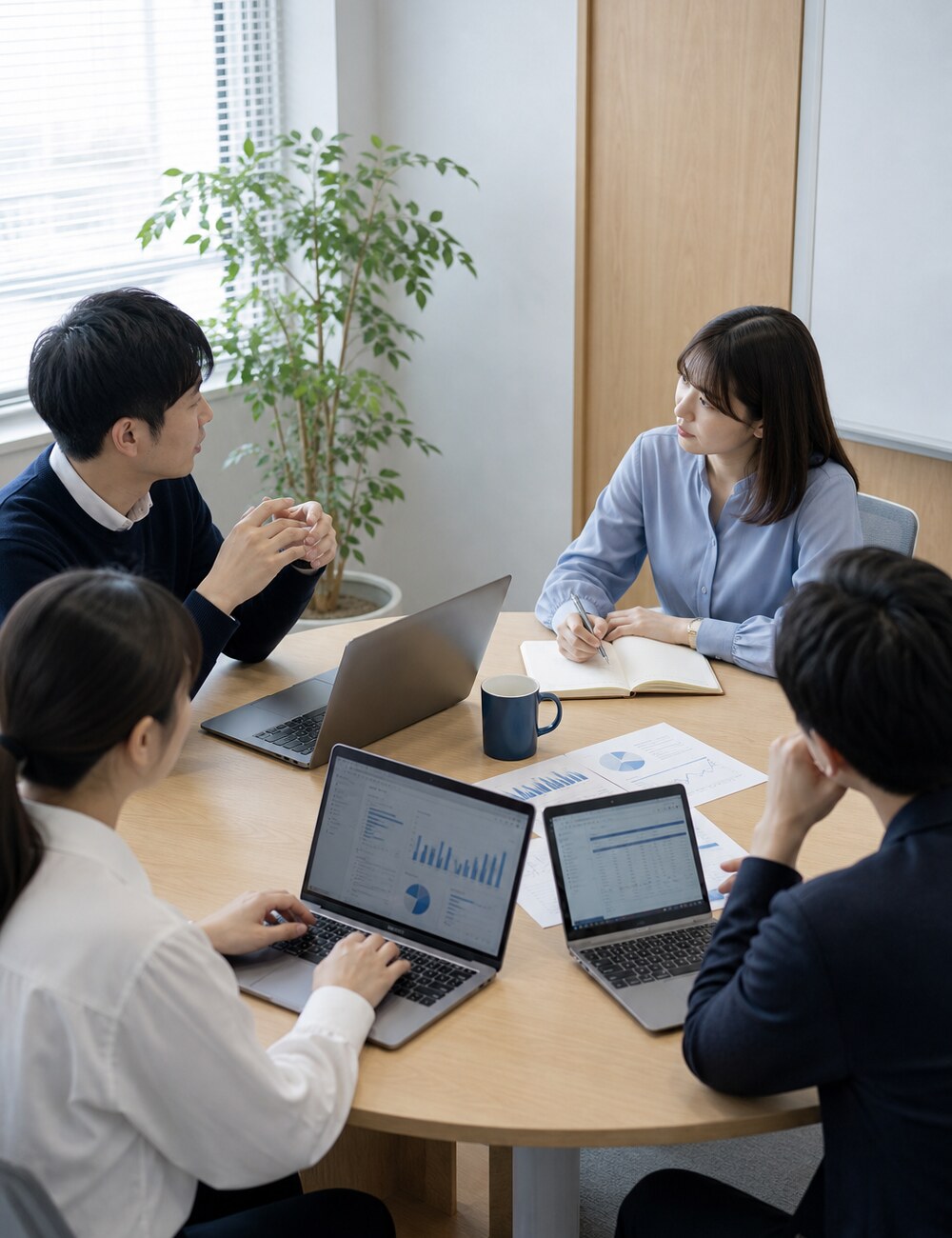 会議風景のイメージ